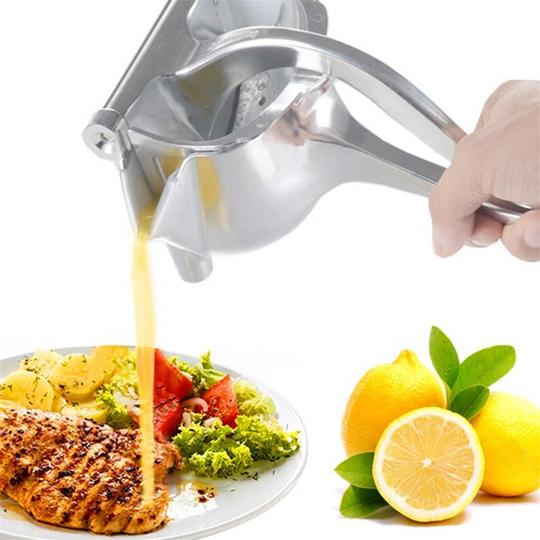 Manual Instant Fruit Juicer™
