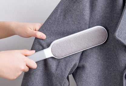 Stylish & Compact Double Sided Fur Remover™