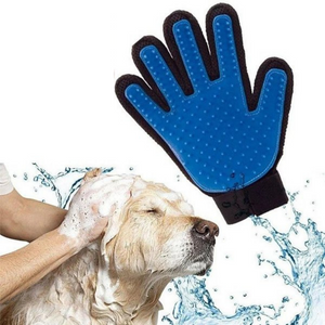 True Touch™ Pet Grooming & Deshedding Glove (1 Pc)